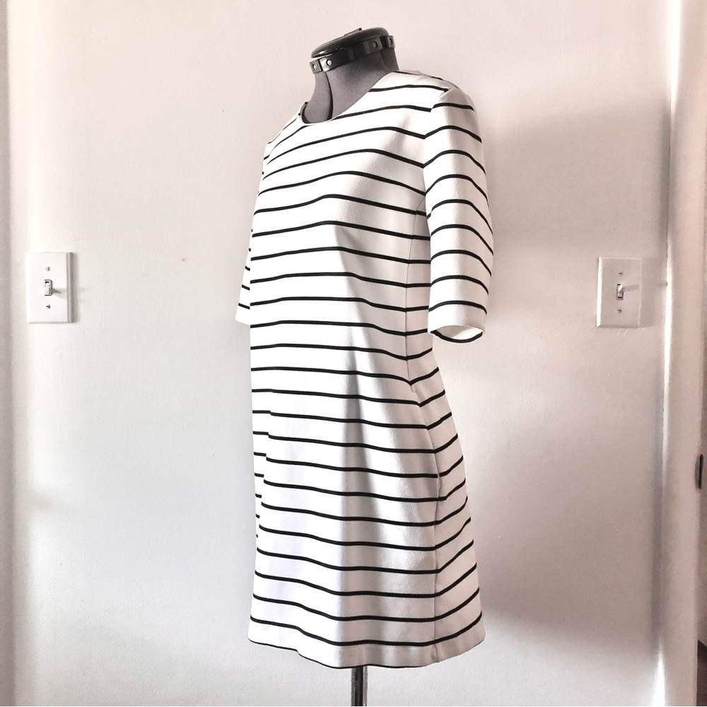 Cute Retro 60s Striped Mini Shift Dress